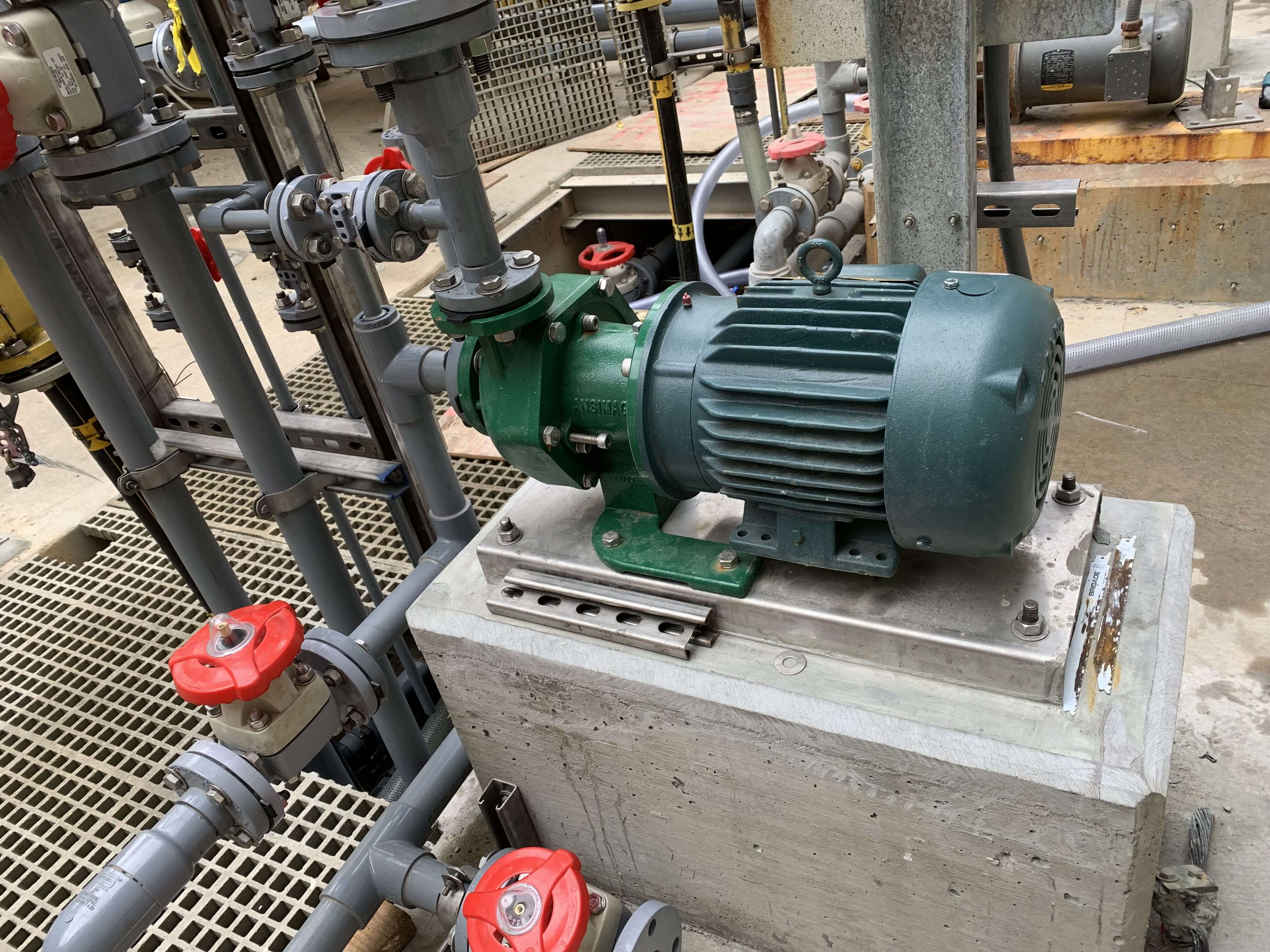 Ansimag Sealless Mag-Drive Chemical Transfer Pump Installation